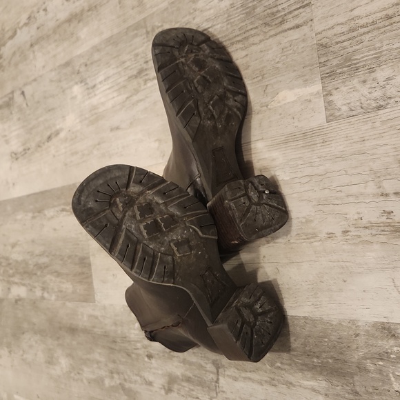 Timberland women's leather Boots - Picture 8 of 9